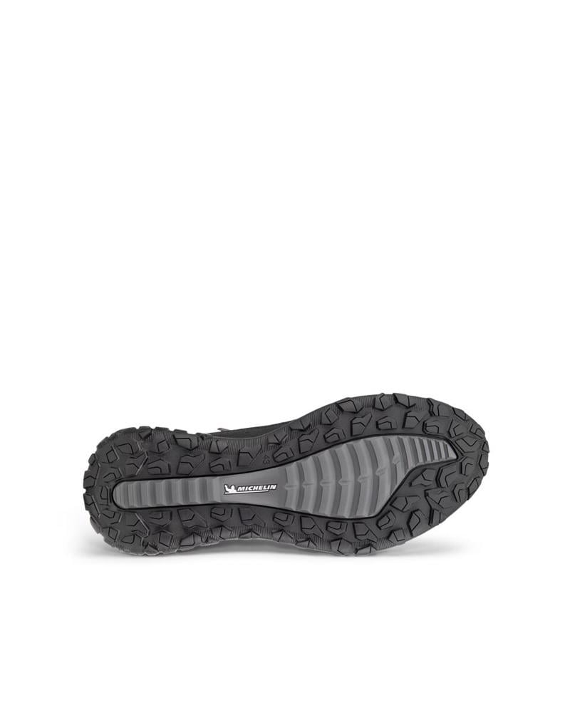 Black Ult-trn M Black Black Black