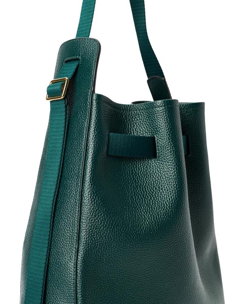 Green ECCO Sail Bag M Pebbled Leather