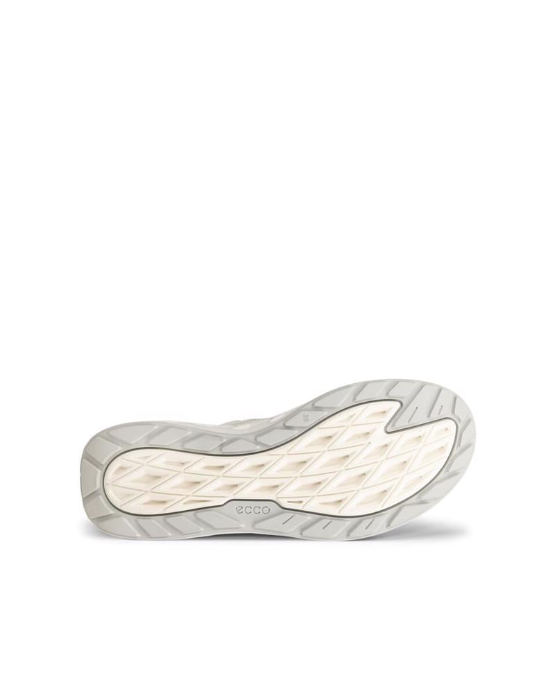 White ECCO Biom 720 W White