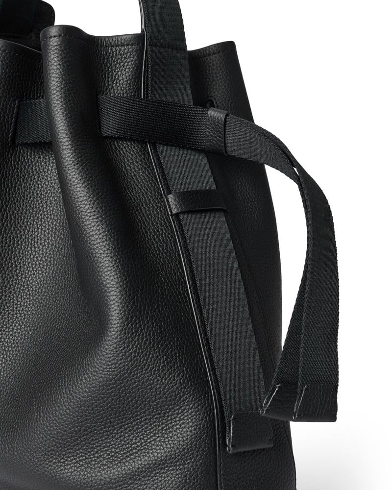 Black ECCO Sail Bag L Pebbled Leather