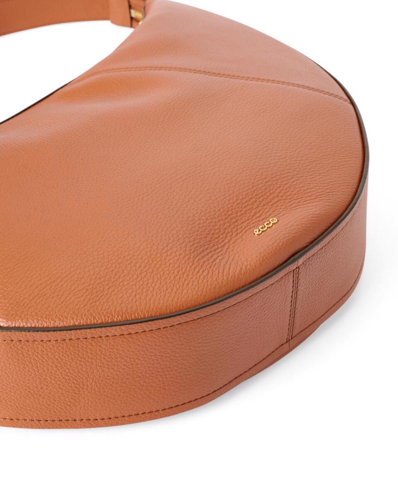 Camel ECCO Fortune Bag L Pebbled Leather